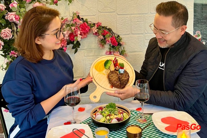 SteakBox & Bistro - Trần Quý Kiên-7