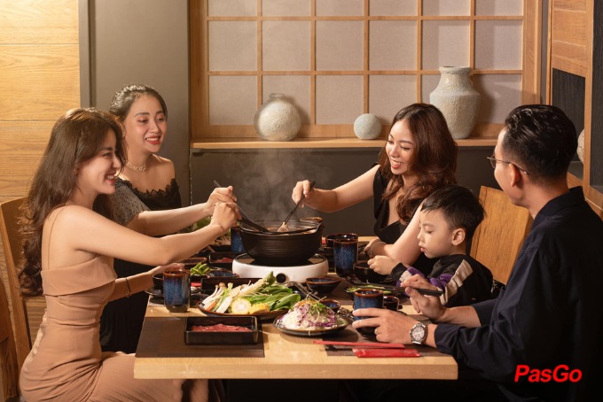 nhà hàng đặt tiệc có phòng riêng