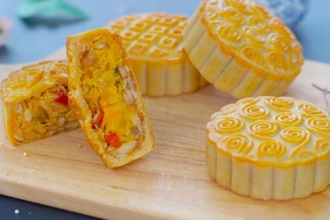 bánh trung thu thập cẩm gà quay