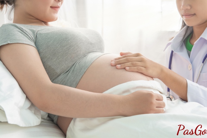 Bà bầu cần tham khảo ý kiến bác sĩ khi có các biểu hiện thiếu sắt ở phụ nữ