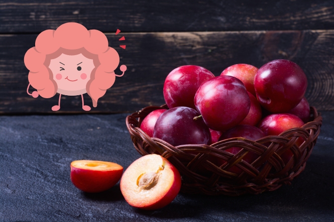 Ăn mận khô hoặc uống siro mận để chữa táo bón cấp tốc
