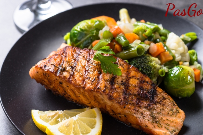 Cảm cúm ăn gì nhanh khỏi: Cá hồi