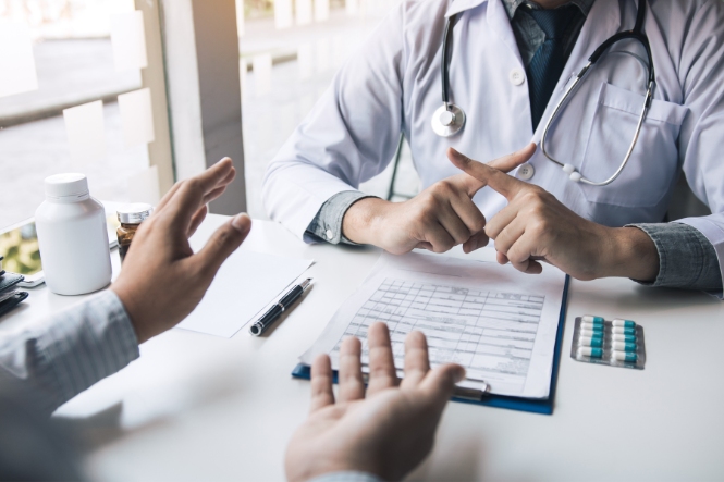 Bạn nên trao đổi kỹ với bác sĩ khi chứng táo bón có các dầu hiệu nặng