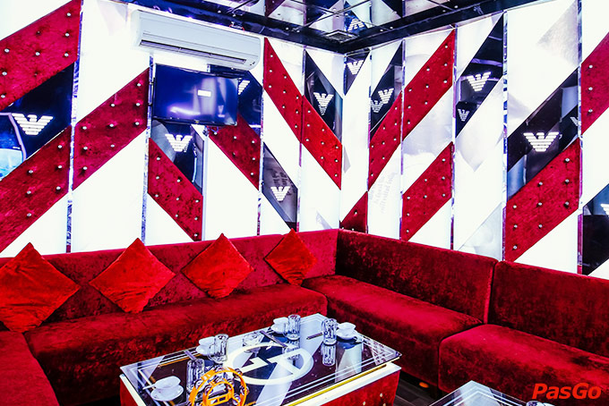 Karaoke Kingdom – Trần Quang Khải -11