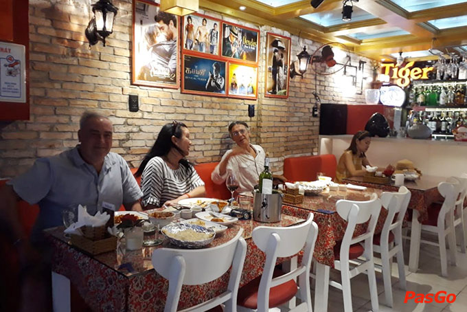 Bollywood Indian Restaurant – Xuân Thuỷ-16