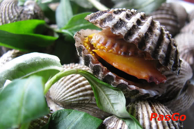 Hải sản tomato 82 Lê Văn Hưu  14