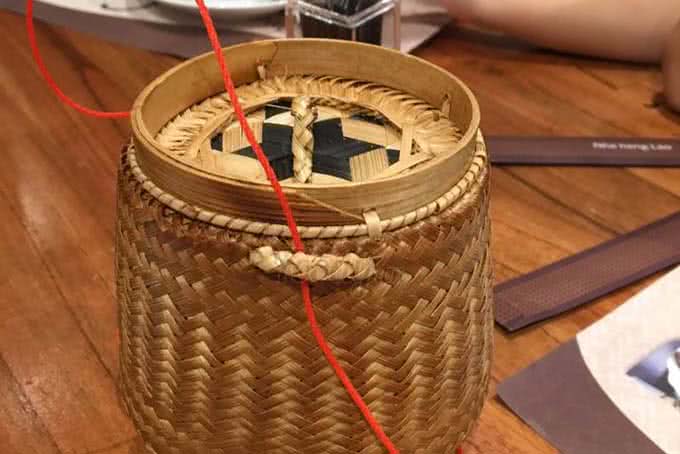 nhà hàng khao lao vincom phạm ngọc thạch 7