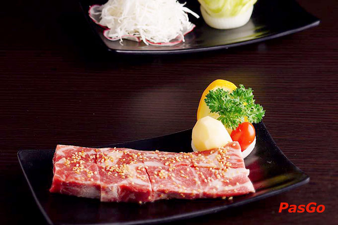 top-10-nha-hang-buffet-lau-nuong-ngon-noi-tieng-nhat-o-tphcm-2