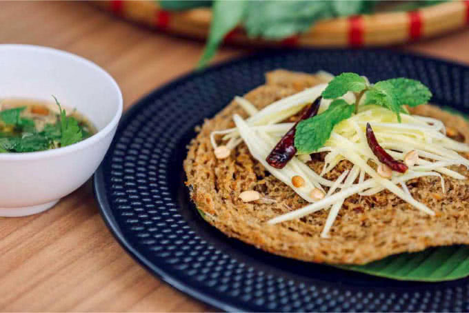 nhà hàng somtum der pasteur 11