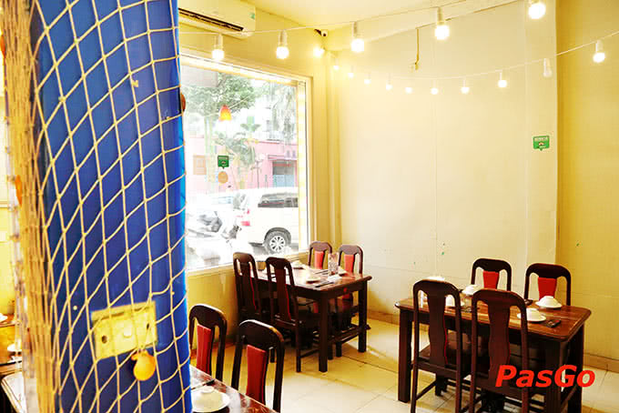 hải sản tomato 33 nguyễn thị định 5