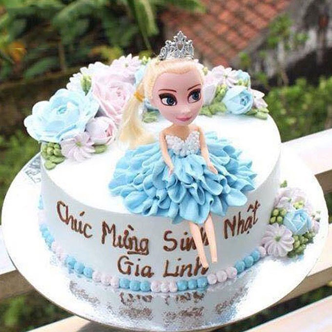 25+ mẫu bánh kem búp bê đẹp nhất cho bé gái trong ngày sinh nhật