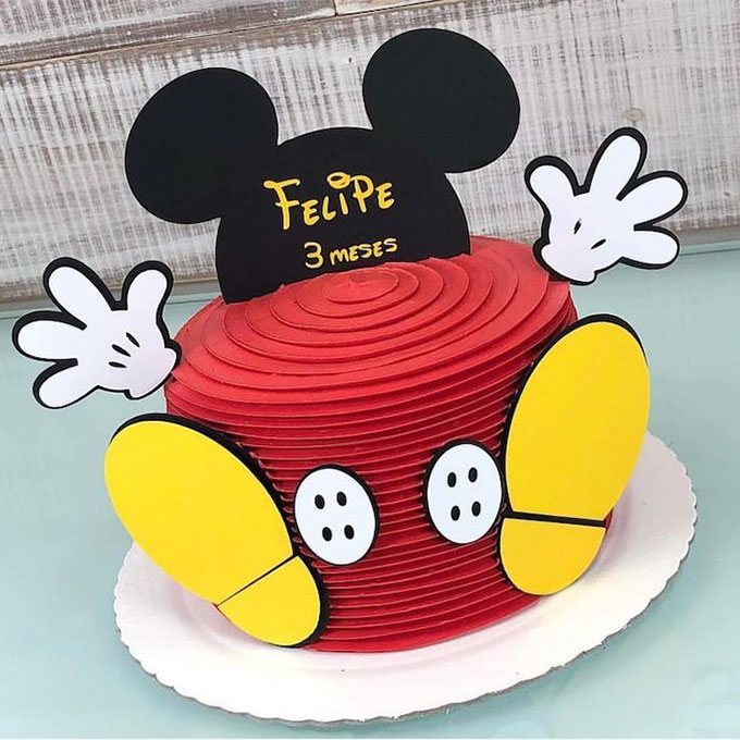 Độc đáo với cách trang trí cách điệu bánh sinh nhật con chuột Mickey