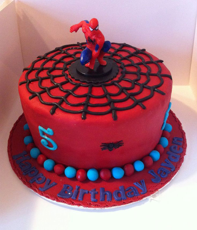 Bánh gato sinh nhật in ảnh người nhện và siêu nhân dành tặng bé trai 3675 -  Bánh in ảnh