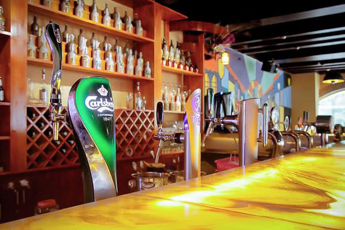 nhà hàng carnaval beer 145 trung hòa 19