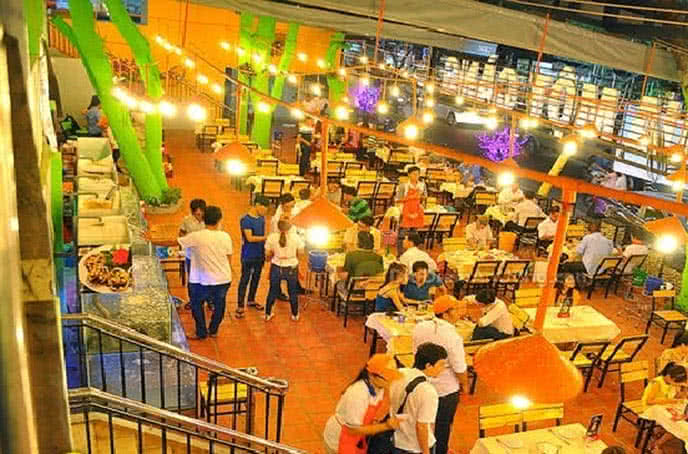nhà hàng cua 1 càng pham văn hai 19