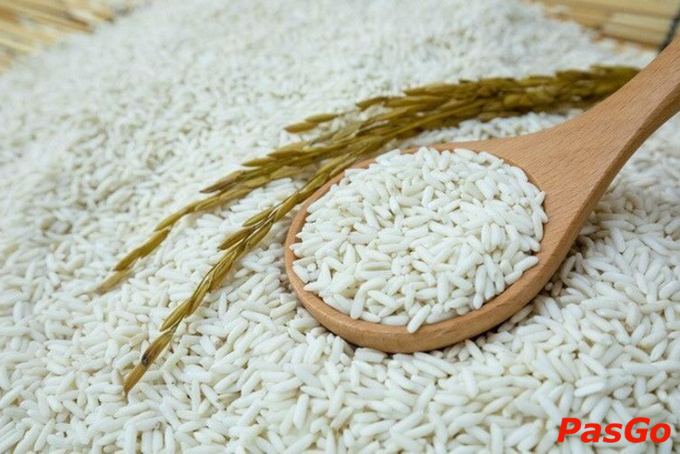 Gạo nếp Mộc Châu – Đặc sản Sơn La dẻo thơm, thích hợp làm quà biếu.