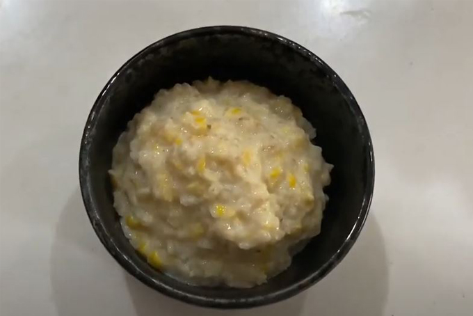 Cháo yến mạch nấu với ngô ngọt (bắp) giúp giảm cân hiệu quả