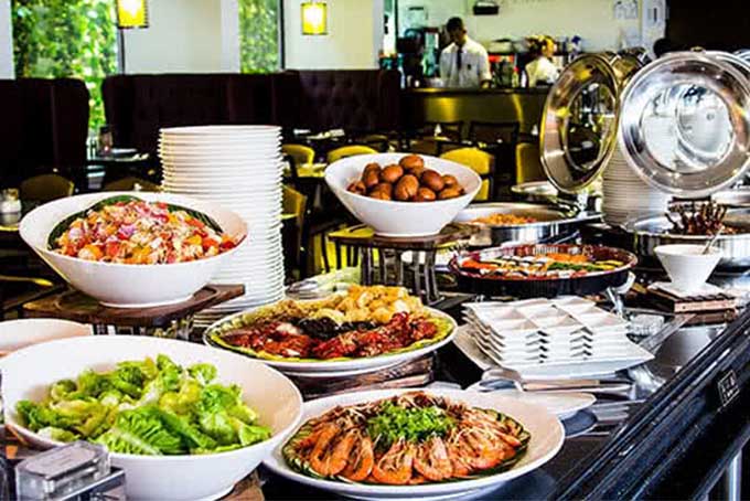 nha-hang-buffet-co-tom-hum-9