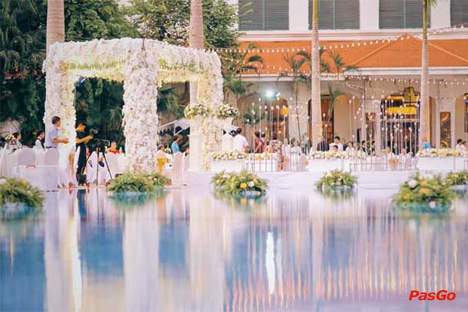 Top 10 nhà hàng tiệc cưới sang trọng tại Hà Nội 4