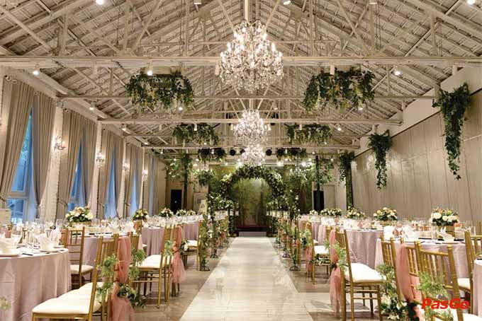 Top 10 nhà hàng tiệc cưới sang trọng tại Hà Nội 9