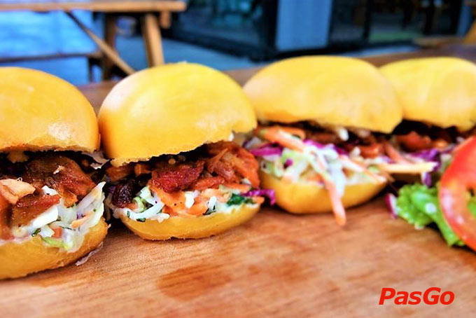 BBQ Ủn Ỉn Trần Hưng Đạo - 17