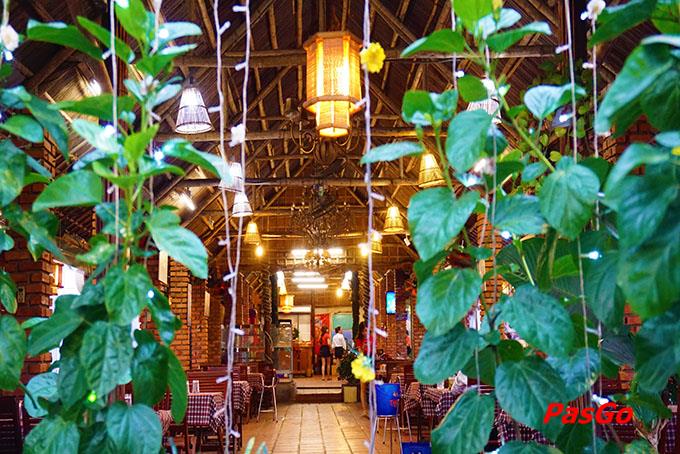 Nhà hàng Đặc Sản Bò Tơ Đông Phương - 11