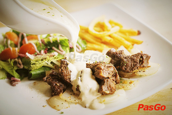 nhà hàng bonjour resto nguyễn tri phương - 9