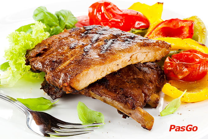 Boong Restaurant Nguyên Hồng - 1