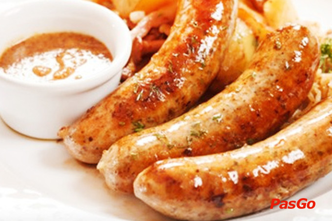 Boong Restaurant Nguyên Hồng - 4