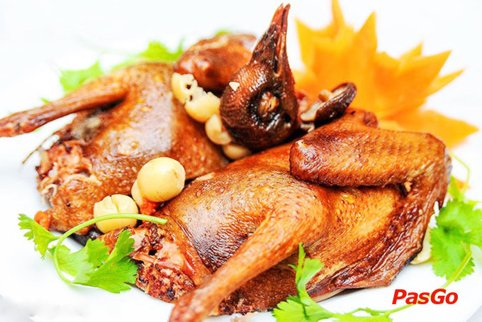 Boong Restaurant Nguyên Hồng - 9