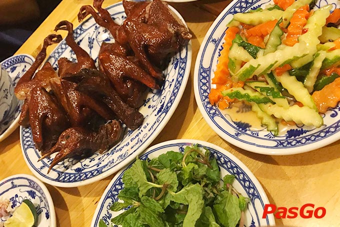 nhà hàng quán ngon phố cổ hàng buồm - 1