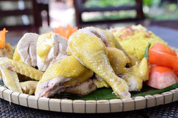 top 10 nhà hàng tổ chức, đặt tiệc Quốc Khánh 2/9 lý tưởng ở Đà Nẵng - 11