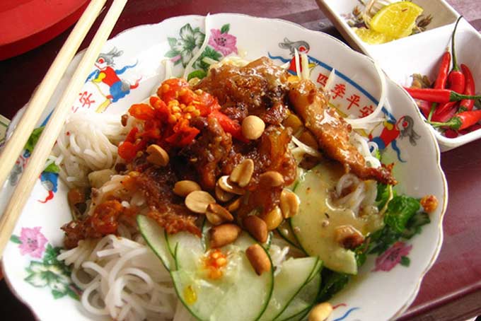 Top 10 quán ăn đặc sản Đà Nẵng ngon rẻ, nên thử một lần trong đời - 4