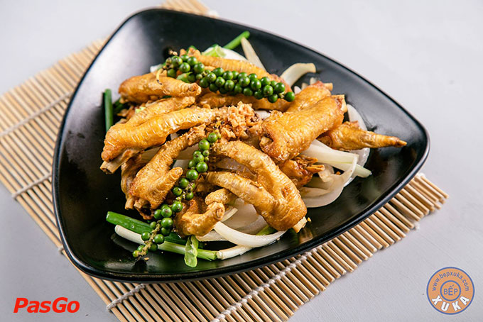 Nhà hàng Bếp Xuka Hoàng Ngân 11