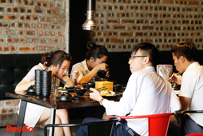 Nhà hàng Bếp Xuka Hoàng Ngân 12