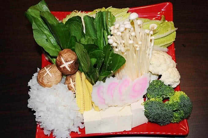Nhà Hàng Lẩu Nấm Gia Bách Thành Công 7