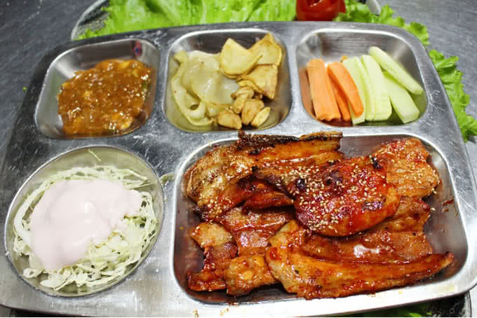 nhà hàng gimbab hàn quốc đội cấn 12