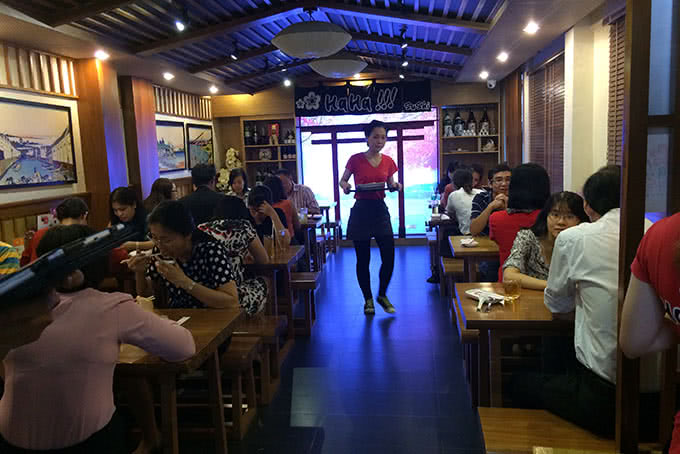 Nhà hàng Haha sushi lê lợi 18