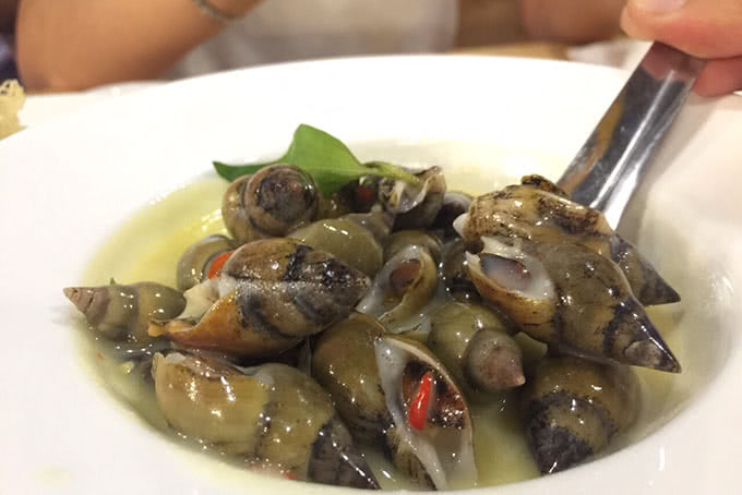 nhà hàng hải sản gold 2 nguyễn thị diệu 1