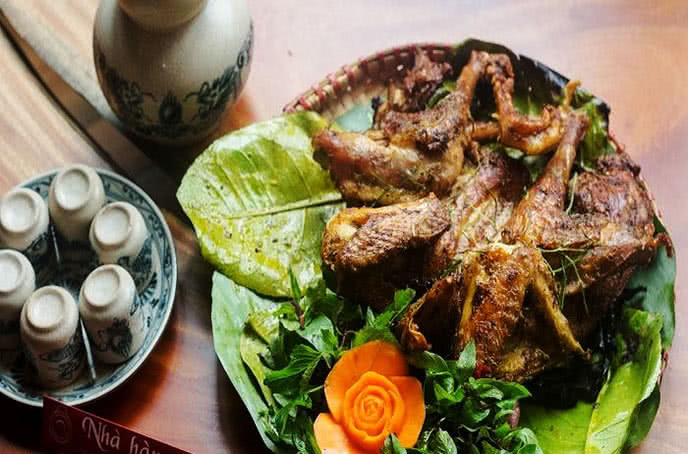 nhà hàng Hải Mán Thái Hà 13