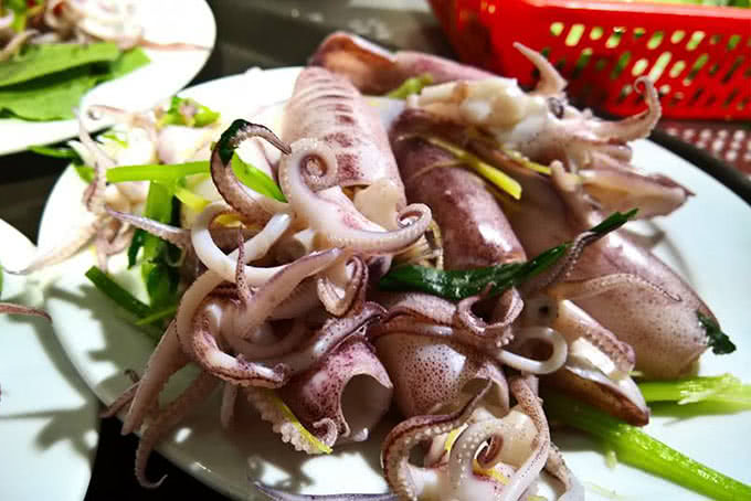 nhà hàng hải sản biển đông 794 đường láng 7