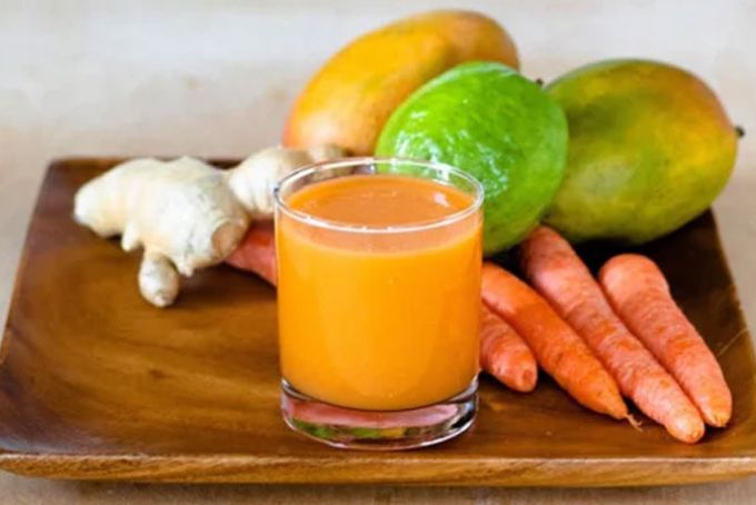 Nước ép cà rốt và ổi