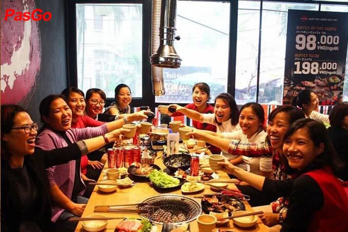 Trung thu là dịp bạn bè tụ tập