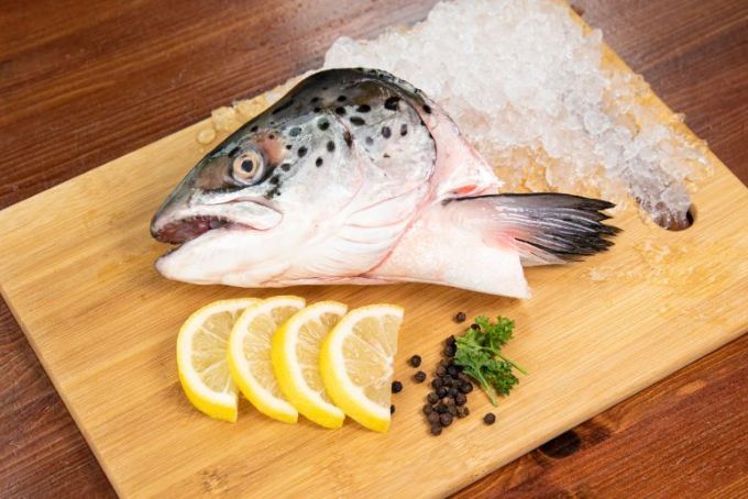Thành phẩm canh chua cá hồi ngon, chắc thịt , không bị tanh