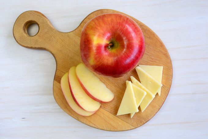 Sáng ăn táo không béo mà còn hỗ trợ giảm cân hiệu quả được nhiều người khuyến khích