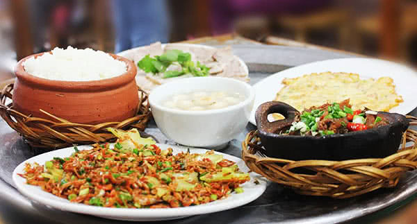 Làng Cua Đồng - Nguyễn Thị Minh Khai