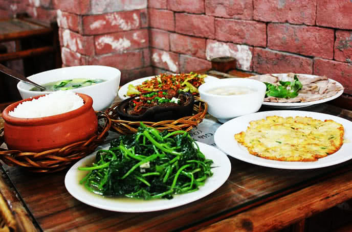 Làng Cua Đồng - Nguyễn Thị Minh Khai-1