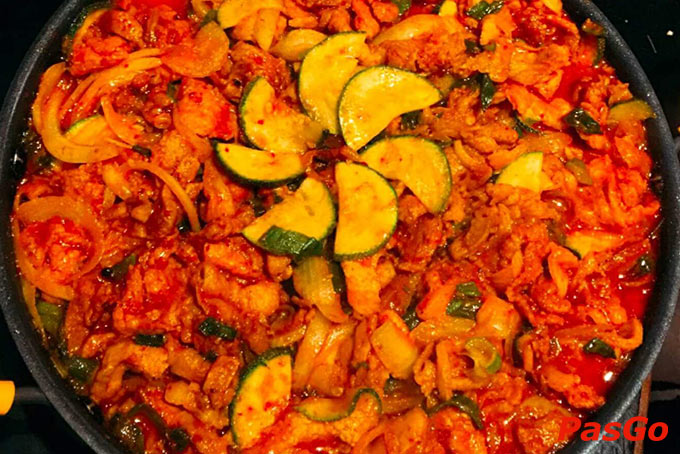 Bros Kitchen BBQ Beer Hải Châu - Đà Nẵng 18