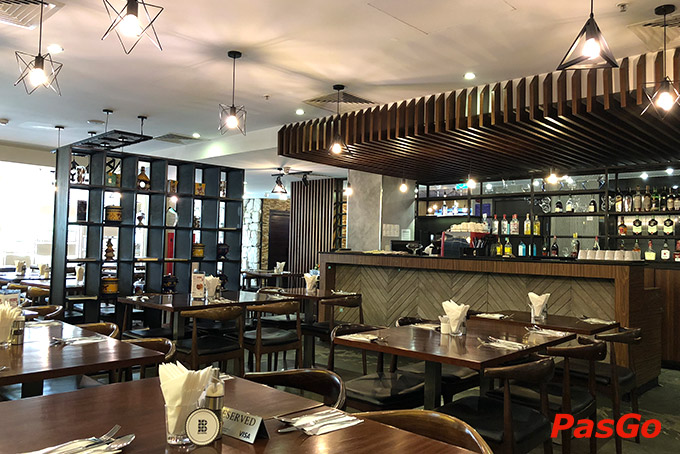 Chic Restaurant - Bay Hotel-10