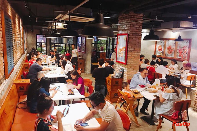 The Crab Shack Phú Mỹ Hưng 17